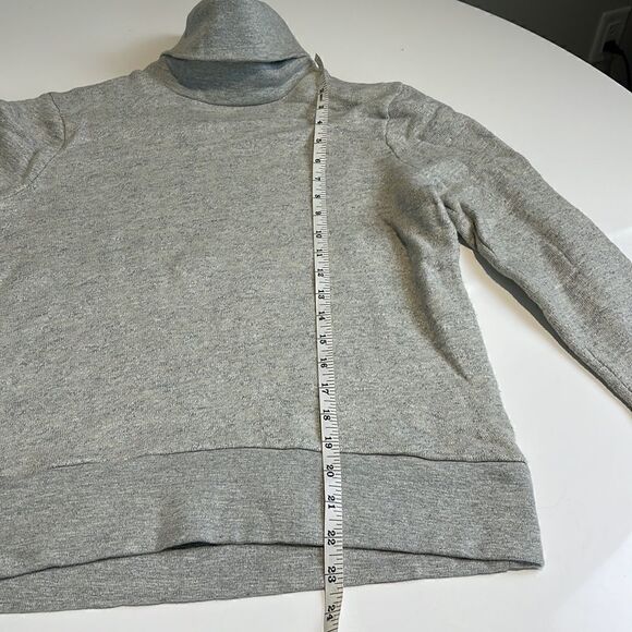 J. Crew Women's Relaxed Heather Turtleneck Sweatshirt Size Extra Small - Picture 7 of 9